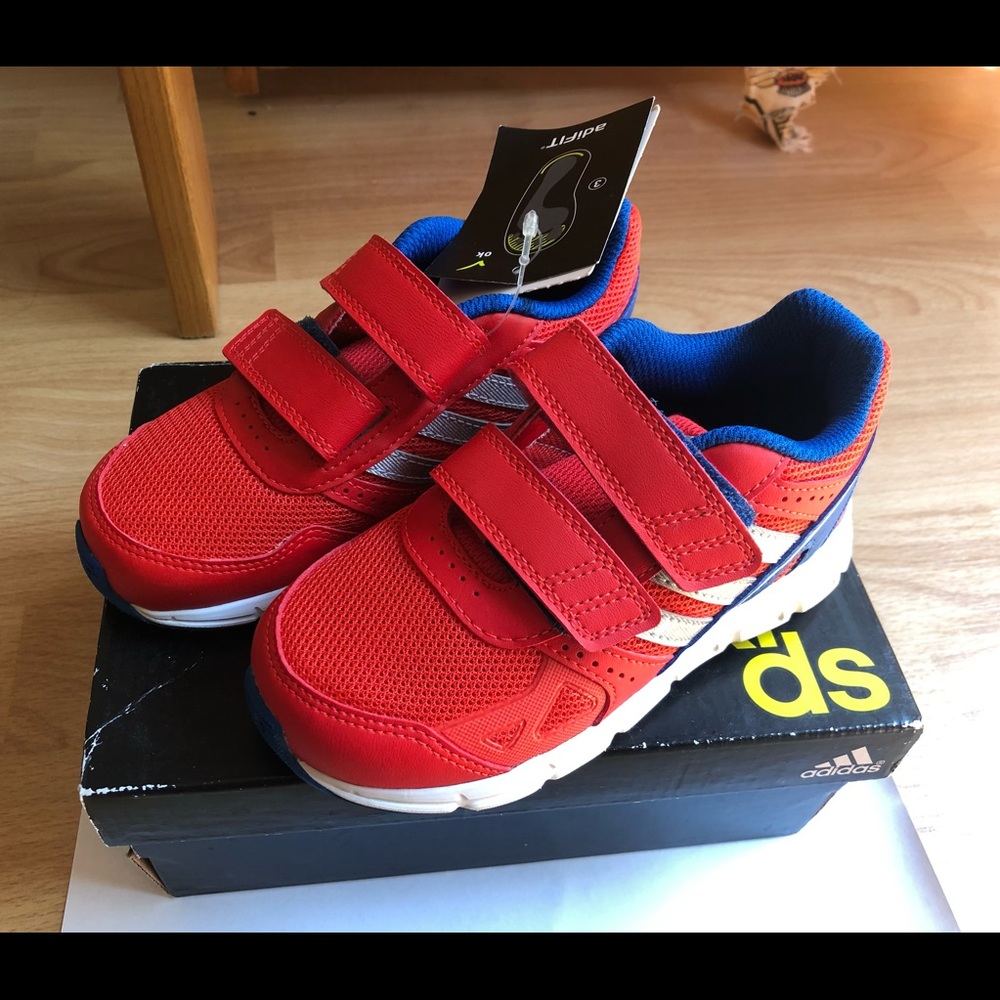 Adidas HyperFast CF 1 Kids Size 9